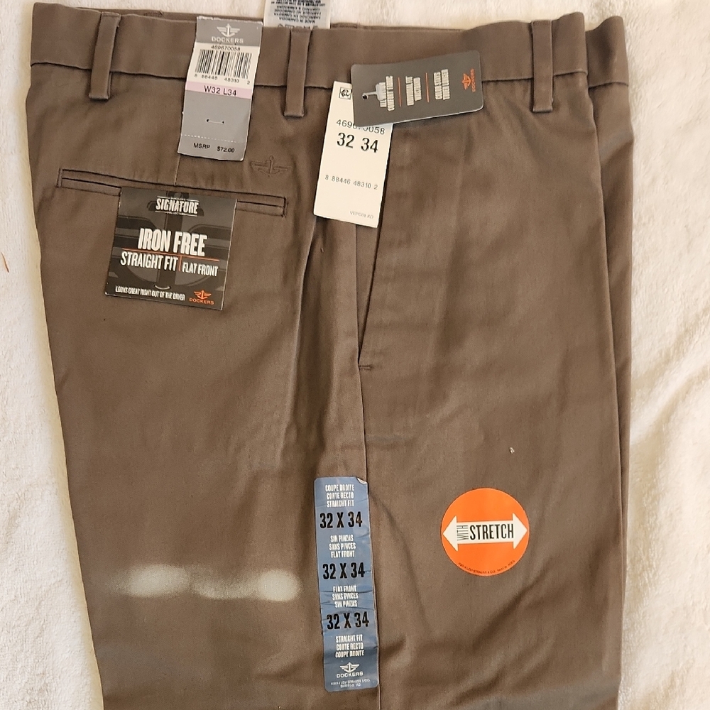 Signature Men's Iron Free Chinos - Brown